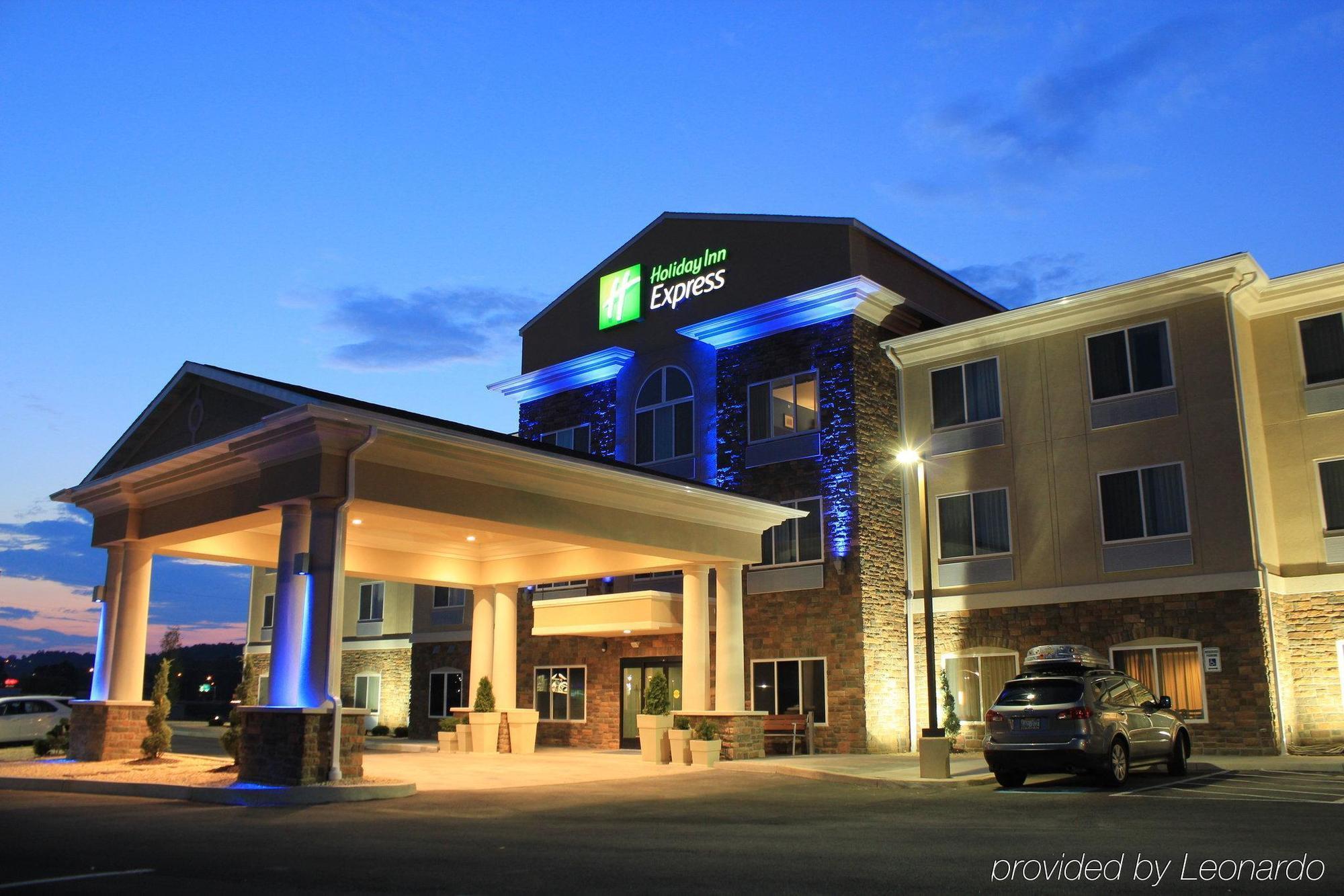 Holiday Inn Express & Suites Butler By Ihg Εξωτερικό φωτογραφία